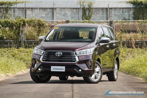 2021 Toyota Innova 2.8 V 6AT .